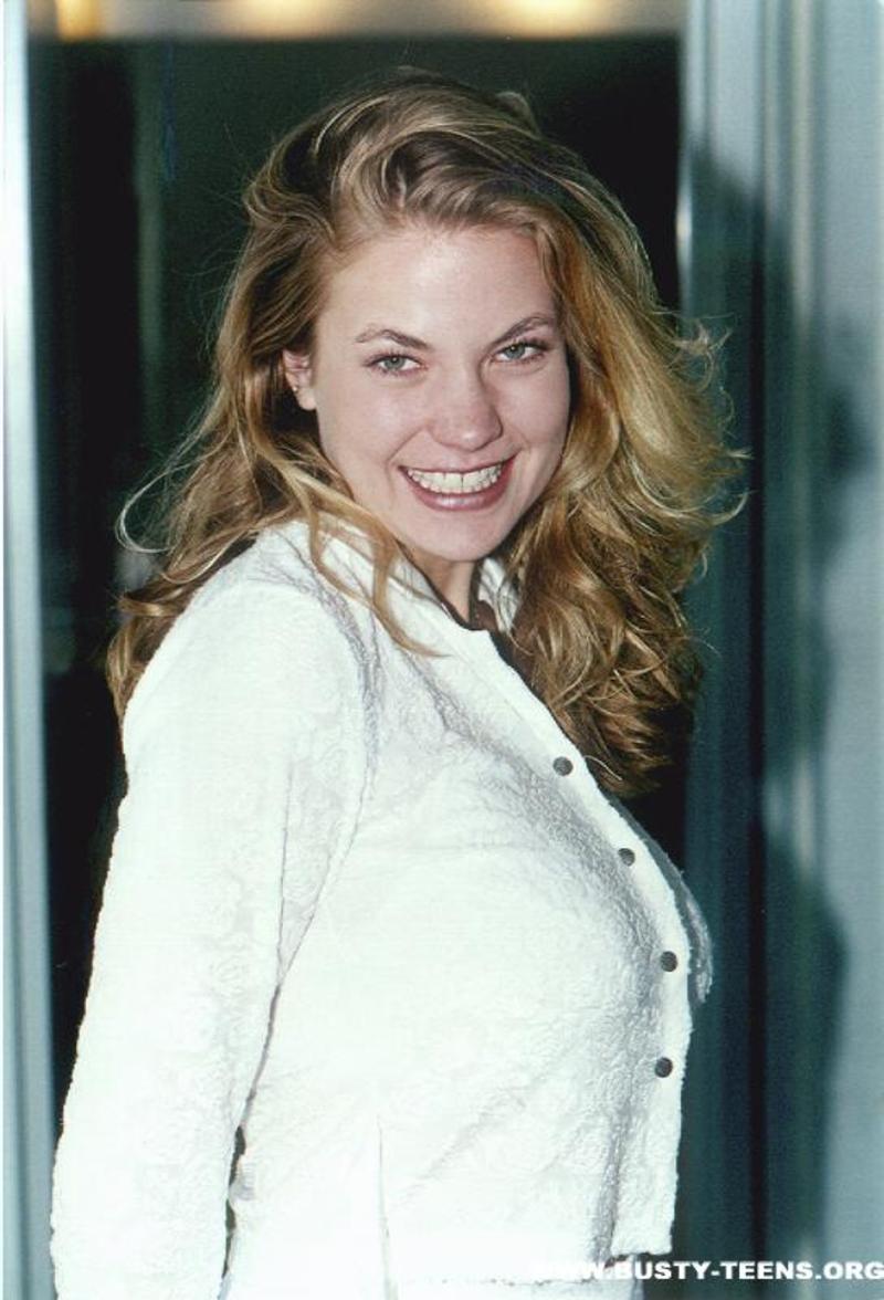 Natural busty blonde shows her big boobs-13