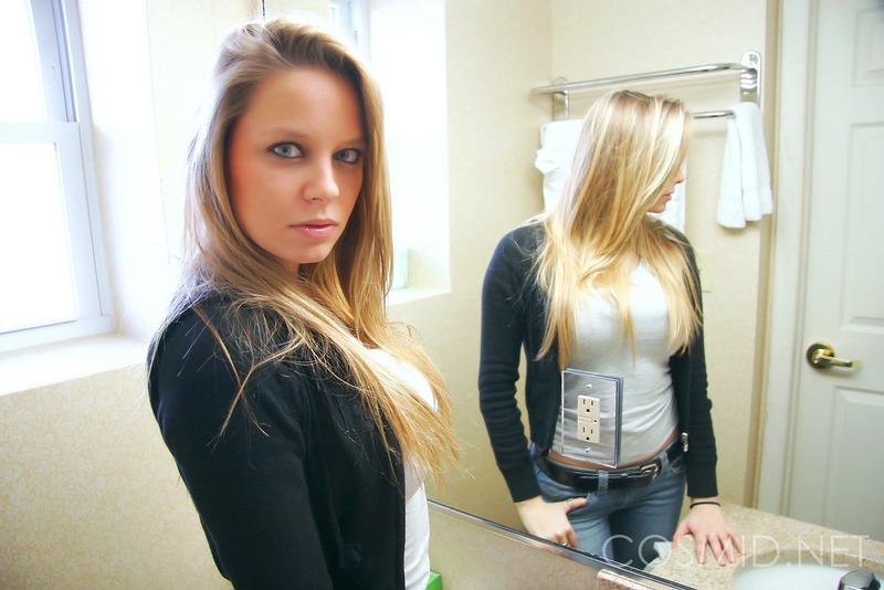 Busty Cassie Shows Her Boobs In The Bathroom-03