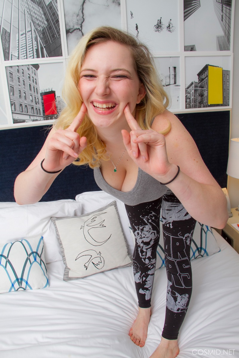 Blonde Busty Mim Turner-00