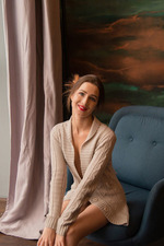 Karolina Young's Red Lips-13