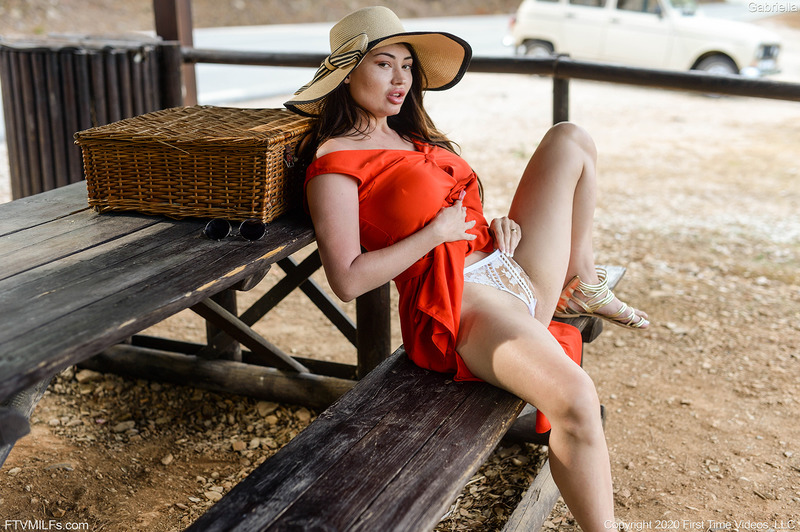 Gabriella Shows Her Big Tits Outdoors-06