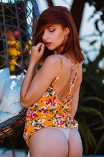 Beautiful Redhead Sophia Posing In The Garden-01