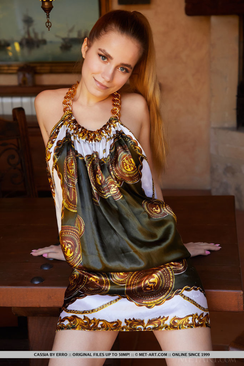 Cassia Shows Her Tight Ass-11