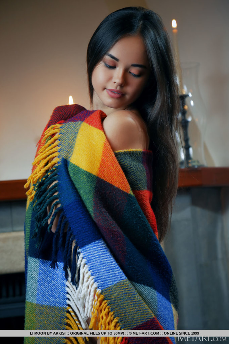 Hot Li Moon Spreads-02