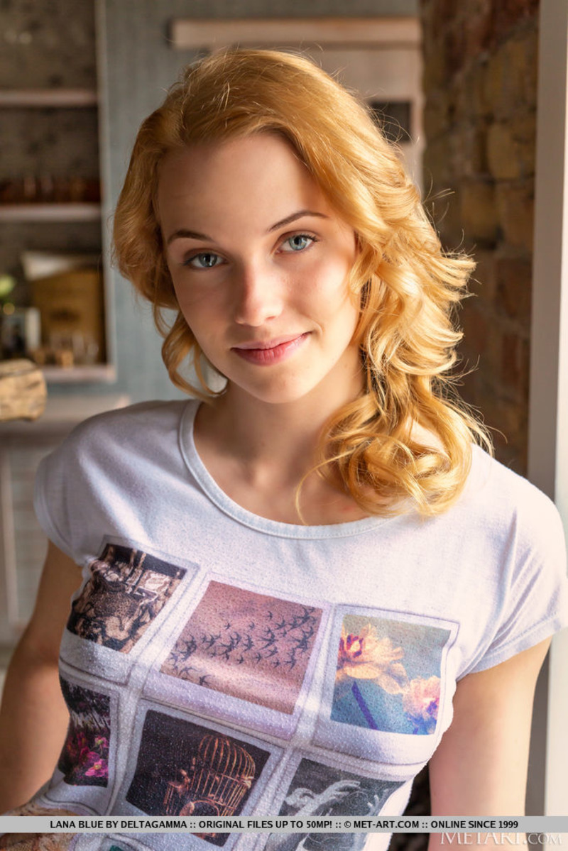 Lana Blue Spreads-13