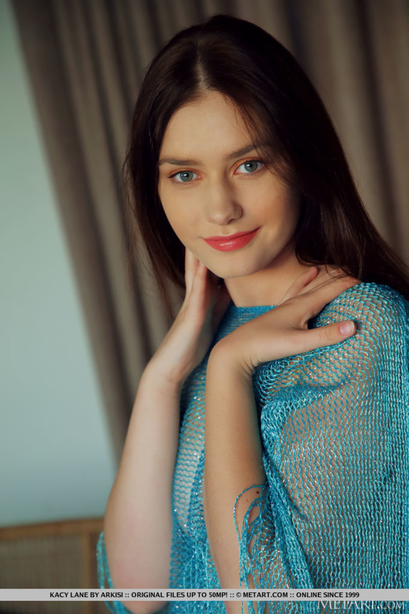 Sexy Kacy Lane Shows Her Round Ass-05