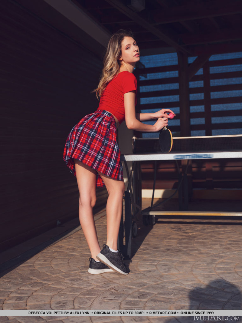 Naked Blonde Rebecca Volpetti-00