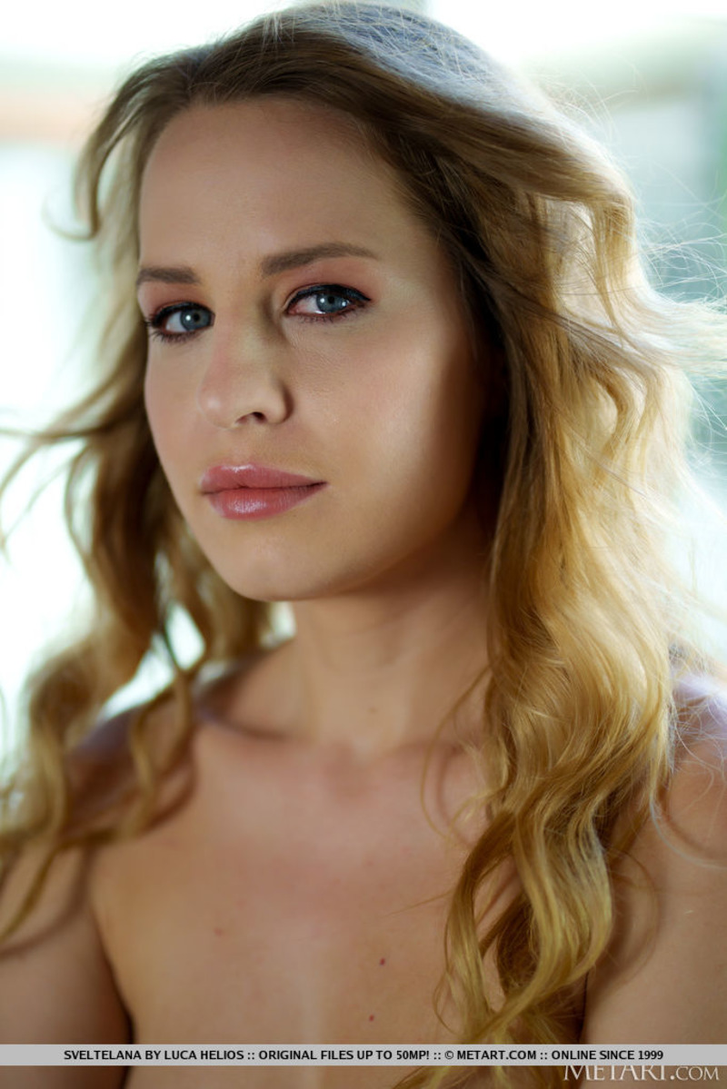 Beautiful Blonde Sveltelana-07