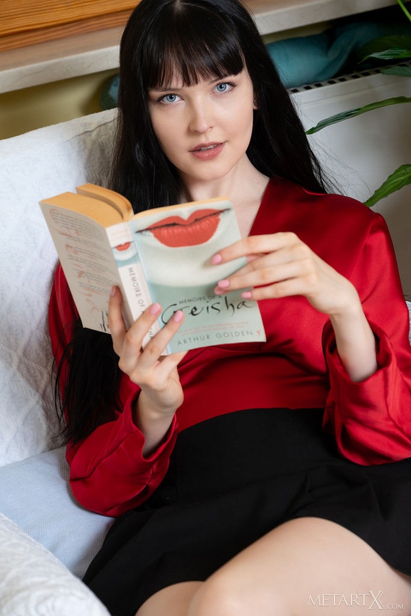 Amelia Riven Masturbating-06