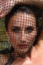 Cara Mell Having Fun At The Sea-08