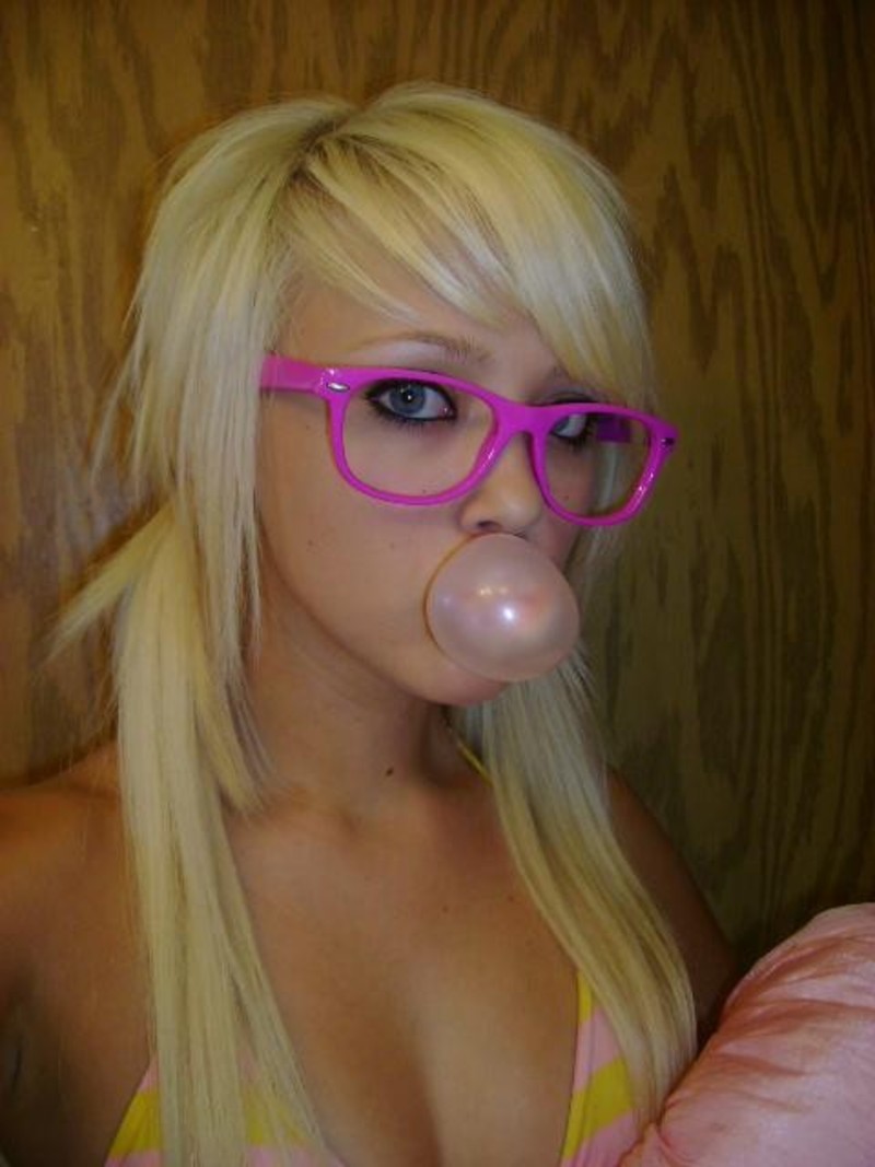 A bunch of hot chicks that you would definitely love to fuck-07
