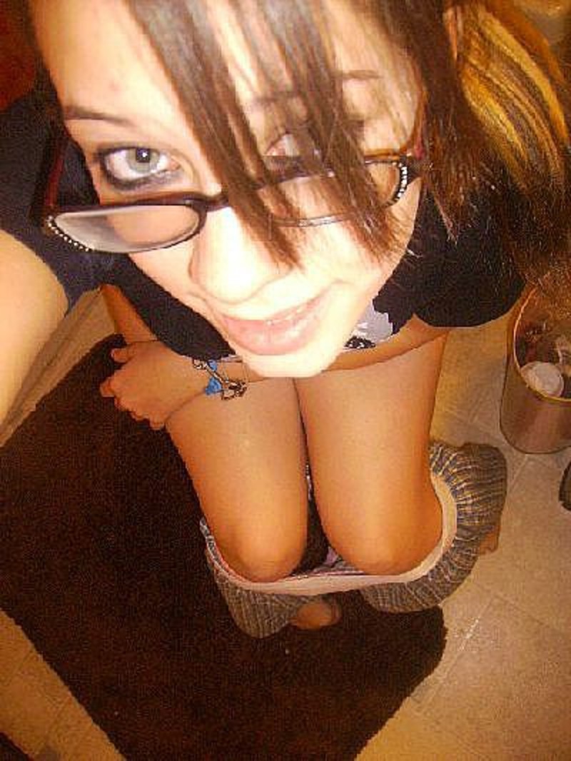 Homemade fresh pics of sexy girlfriend having sex-07