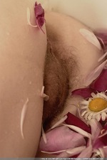 Narkiss In Bathroom-28