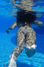 Raven Under The Water-21