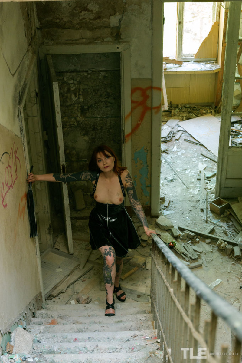 Hot Tattooed Cher-09