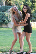 Samantha Bentley And Nicole Smith Flashing In Public-09