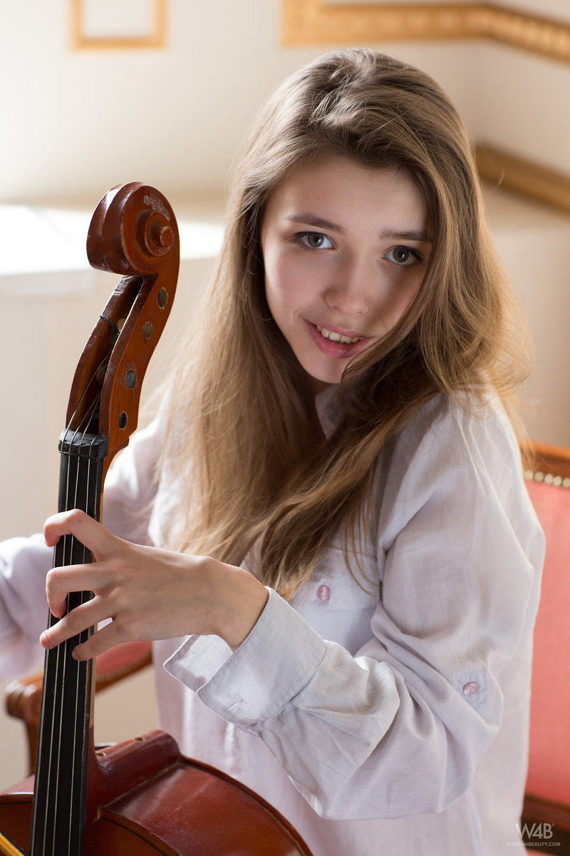 Busty Milla Playing Cello-00
