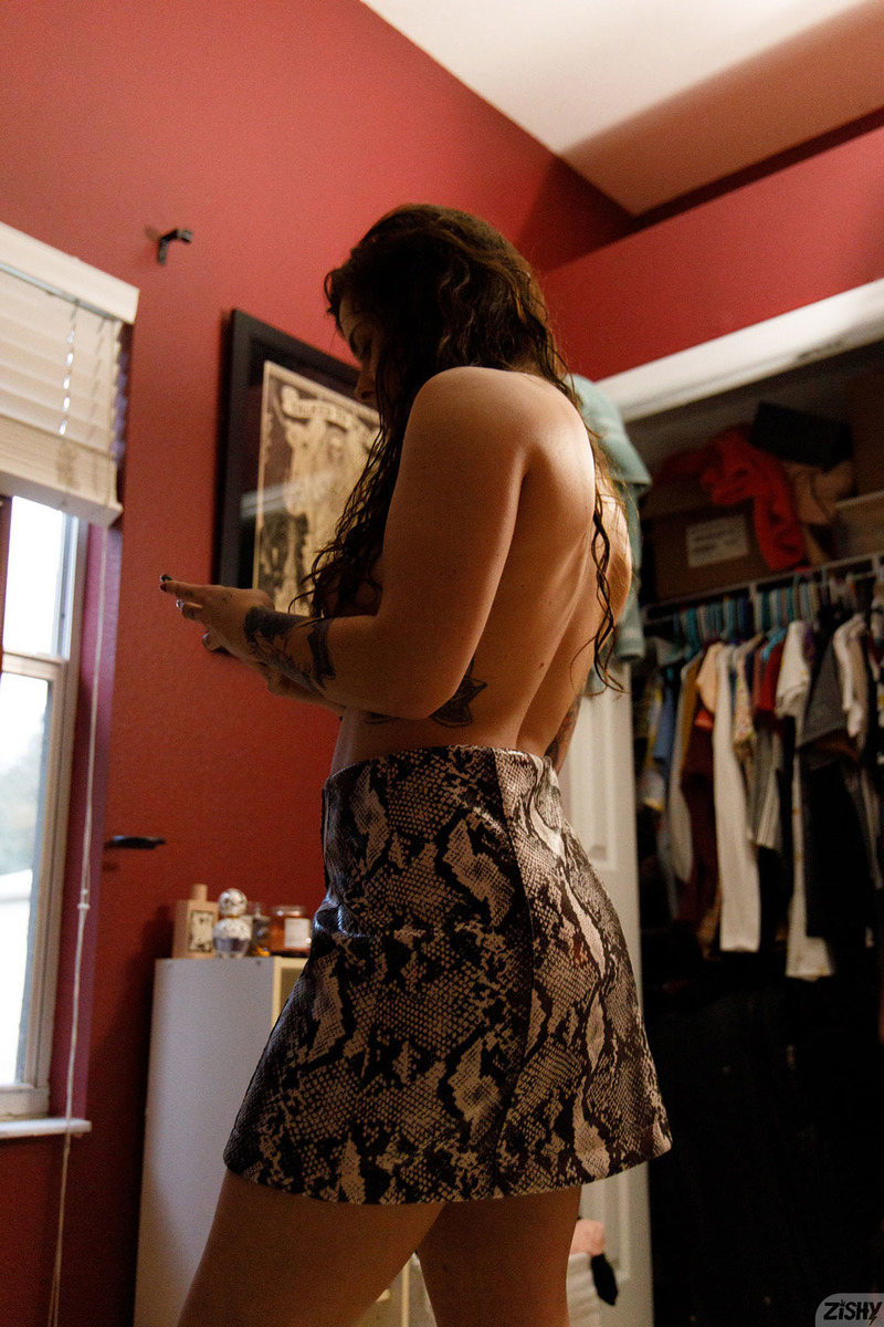 Hot Busty Keisha Grey-03